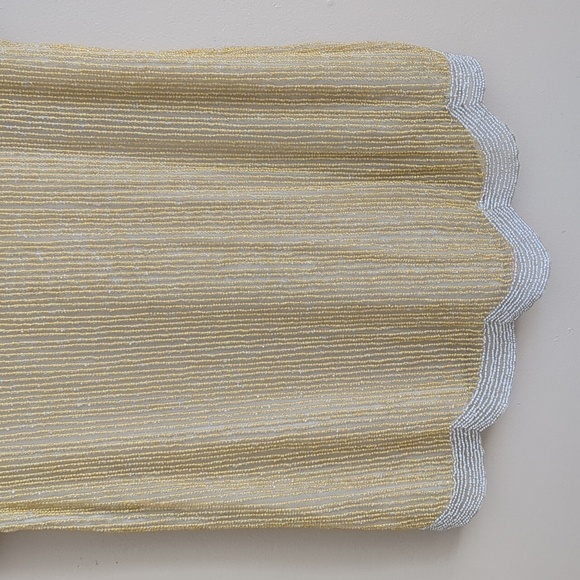 XS Dallin Chase Yellow Heavily Beaded Top Scalloped - Picture 15 of 17